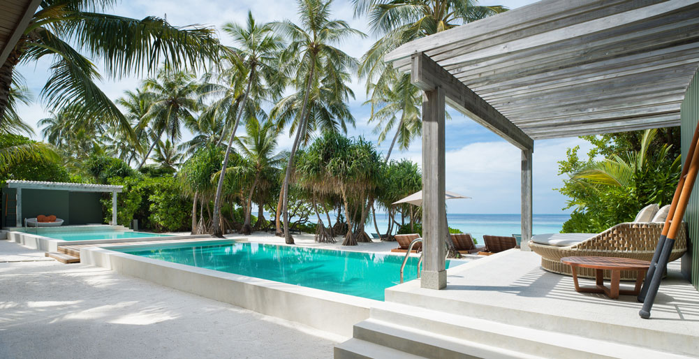Amilla Beach Residences - The Great Beach Residence - Pool view to the beach